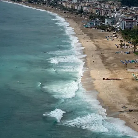 فندق Riviera &