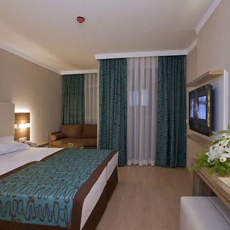 Riviera & Szálloda Alanya