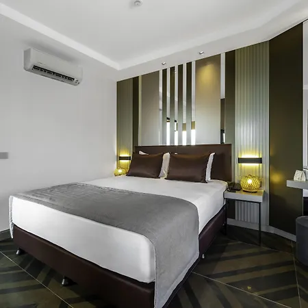 Szálloda Riviera & Alanya