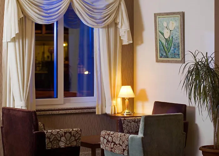 Riviera & 4* אלאניה