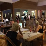 Готель Riviera & Аланія